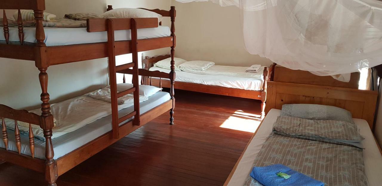 Hotel Lovasoa 4C Antsirabe Zimmer foto